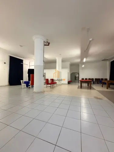 Loja Comercial com Excelente Potencial para o seu Negócio