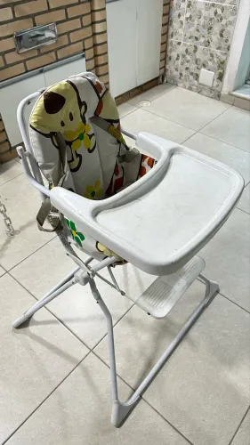 Cadeira de alimentação