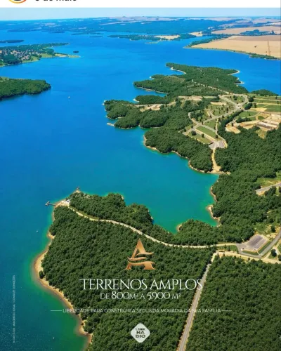 Condomínio no lago Corumbá 4