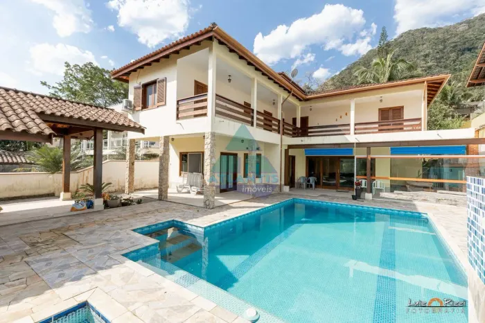 Casa com 4 quartos, Lagoinha - Condomínio Recanto da Lagoinha, Ubatuba - R$ 2.3 mi, Cod: 1