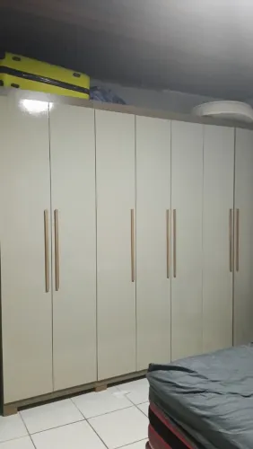 Guarda roupa casal 7 portas 6 gavetas