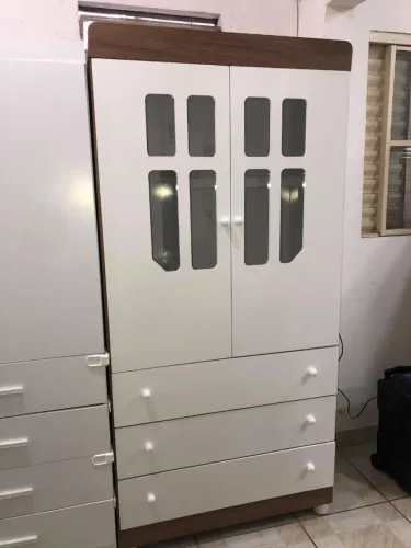 Guarda roupa de bebê