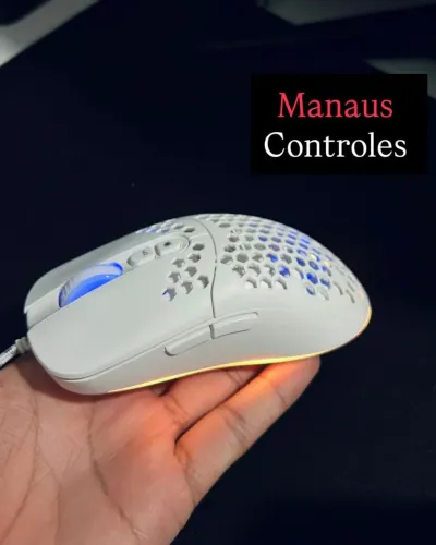 Mouse gamer com fio branco