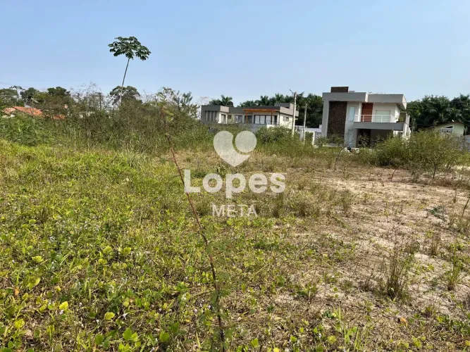 Vendo terreno no Recanto dos Pássaros Condomínio fechado em Martim de Sá