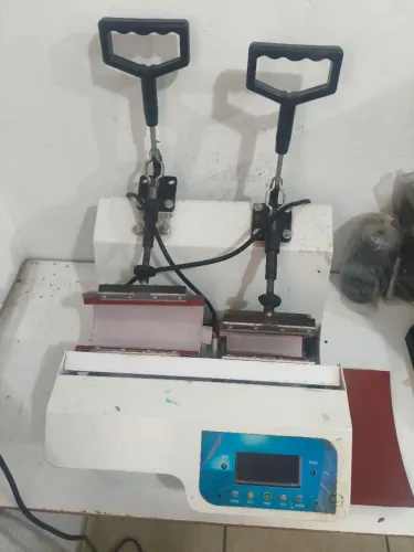 Prensa térmica dupla para duas canecas sublimatica