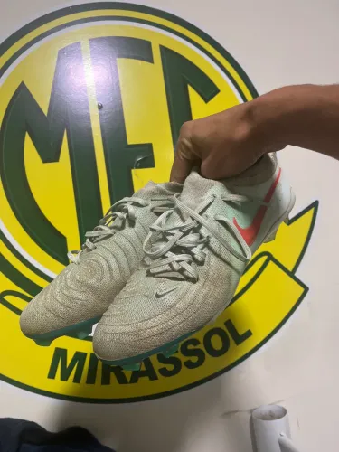 chuteira Nike original 