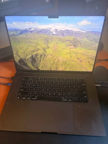 Apple Macbook Pro 16 M3 Max 48gb 1tb Preto