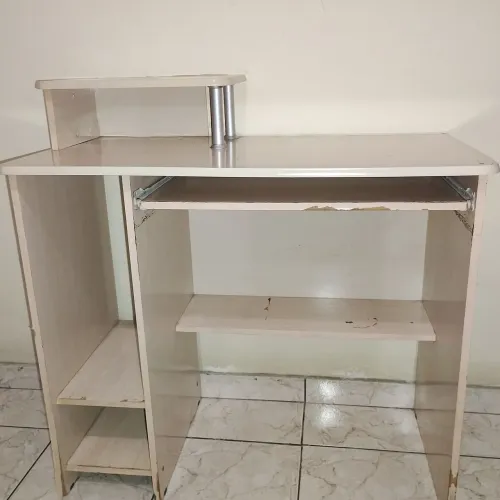 Escrivaninha para computador