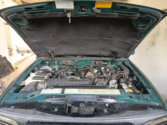 Ford Explorer XLT 4X4 4.0 V6 1998