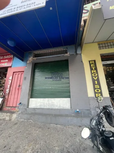 ALUGA-SE LOJA NA REGIÃO DO CAIÇARA.