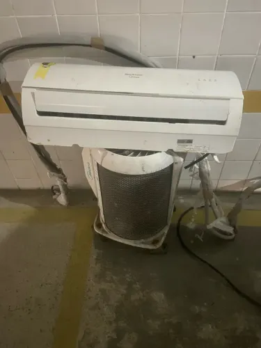 Ar condicionado 