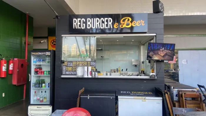 Estrutura completa de hamburgueria + bar (sem ponto)?