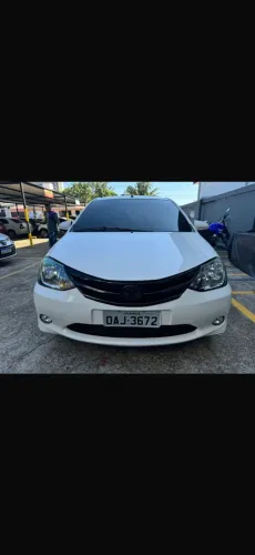 Toyota Etios XLS 1.5 Flex 16V 5P Mec. 2014