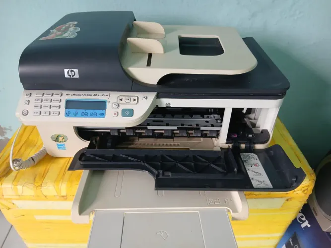 Estou vendendo está em impressora por 350 reais ele muito bom mesmo não tem um defeito