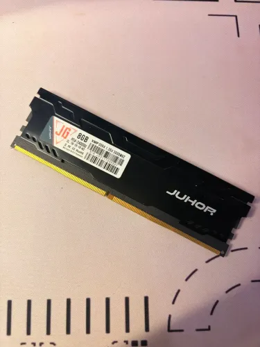 Memória RAM DDR4 8GB 3000MHz