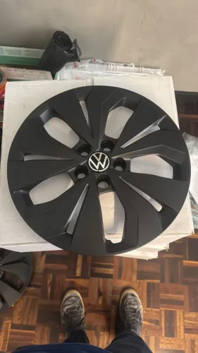 Kit 4 calotas preta e roda de ferro volkswagen