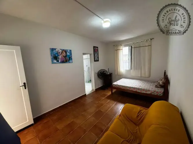 Kitnet Aconchegante no Canto do Forte | 21 m²