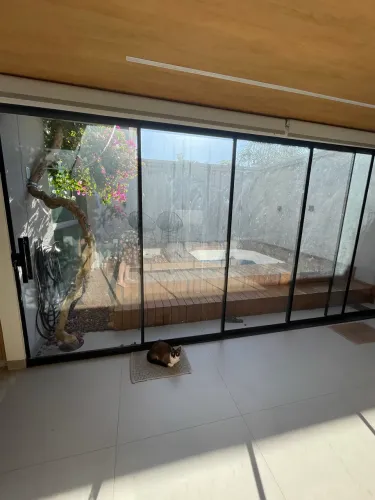 Casa Modelo 3 Q Condomínio Fechado