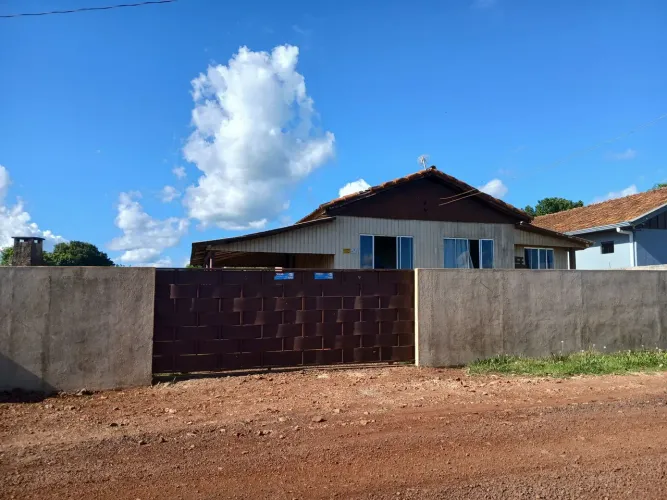 Oportunidade! Casa em Terreno Rural Com Renda Garantida