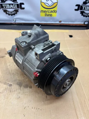 Compressor ar condicionado Mercedes C180 1.8 2012