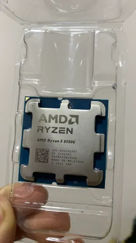 Ryzen 5 8500G 5,0Ghz AM5 + Air Cooler AMD 