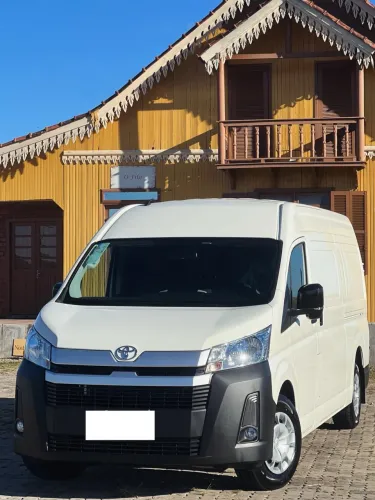 Toyota Hiace Furgão DX 2.8 TDI Aut. 2026