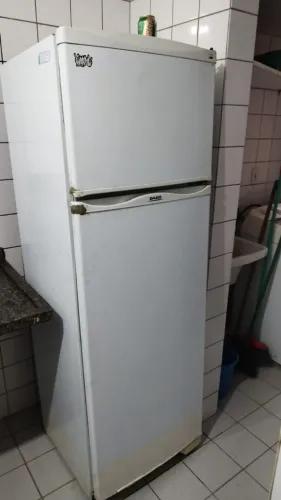 Vendo geladeira Duplex Dako