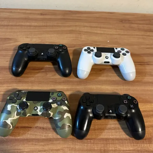 Lote de controles de Ps4 Original !!