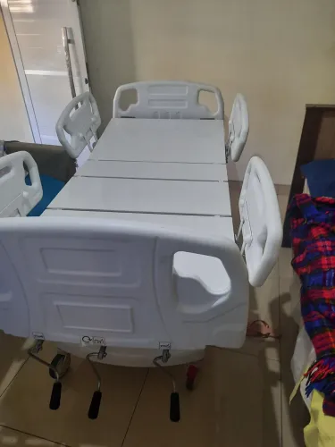 Cama hospitalar seminova