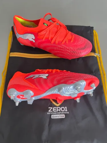 Chuteira Trava Mista Puma Future