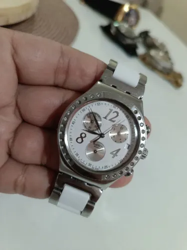 Relógio Swatch (Série Prata)