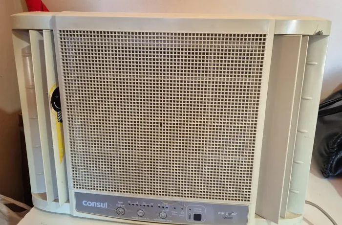 Ar condicionado 220 V 