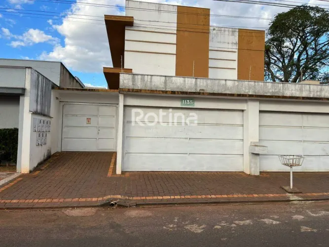 Apartamento para alugar, 2 quartos, Patrimônio - Uberlândia/MG - Rotina Imobiliária