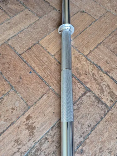 Barra MACIÇA CROMADA MUSCULAÇÃO 1,50M NOVA 