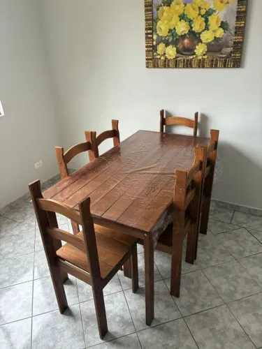 Mesa 6 cadeiras