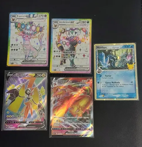 Lote de 5 cartas Pokémon Idiomas variados 