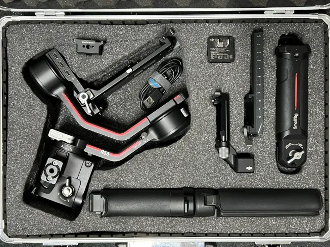 Gimbal DJI RS3 + Handled + Sup Vertical + Maleta