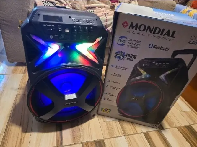 Caixa de som Mondial 400w semi nova