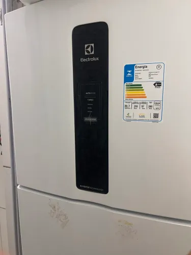Geladeira Electrolux Frost Free Inverter - Excelente Estado