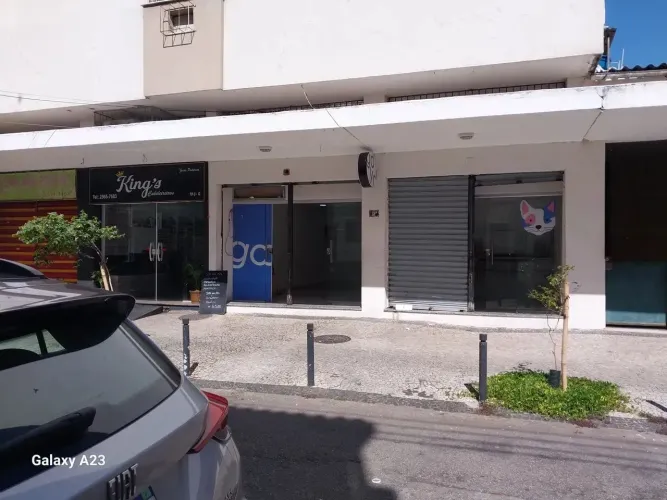 Ponto comercial/Loja/Box para venda tem 34 metros quadrados