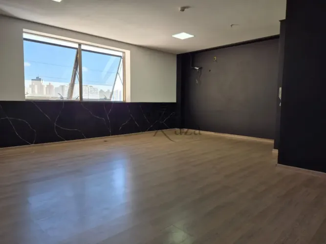 Oportunidade - Sala comercial - Edifício Side Vale Office - Jardim Osvaldo Cruz - 33m².