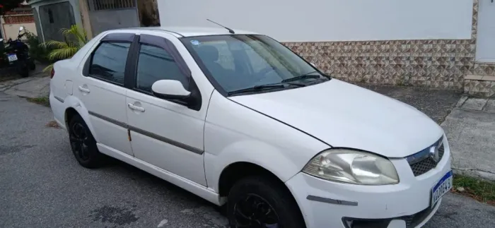Fiat Siena EL 1.0 MPI Fire Flex 8V 4P 2013