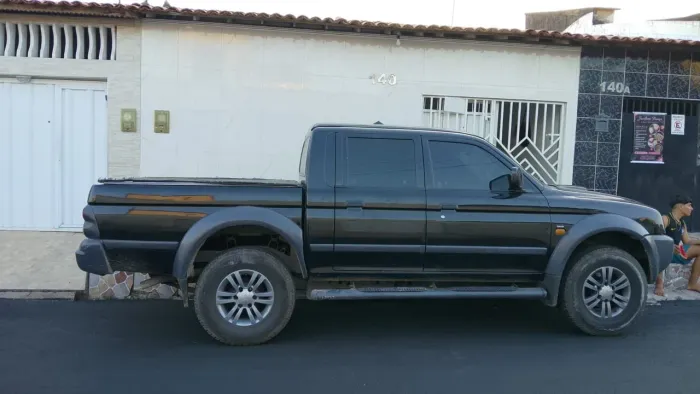 Mitsubishi L200 GLS 2.5 4X4 CD Diesel 2007