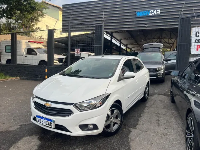 Chevrolet Onix Hatch LTZ 1.4 8V Flex Aut. 4P 2018