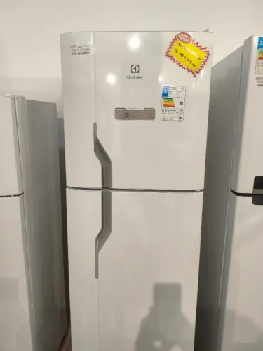 REFRIGERADOR ELECTROLUX FF DFN44 400L 127V