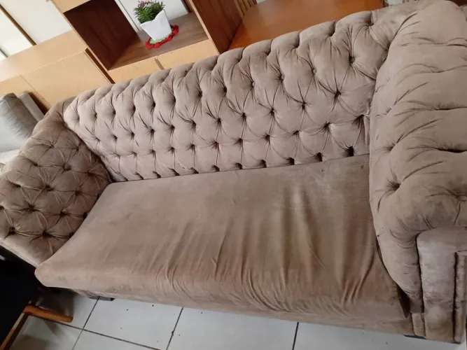 Vendo sofá 1 peça 2 metros
