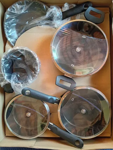 Vendo esse conjunto de panelas 5 pçs