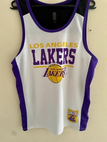Regata Los Angeles Lakers NBA Branca e Roxa - Tamanho M