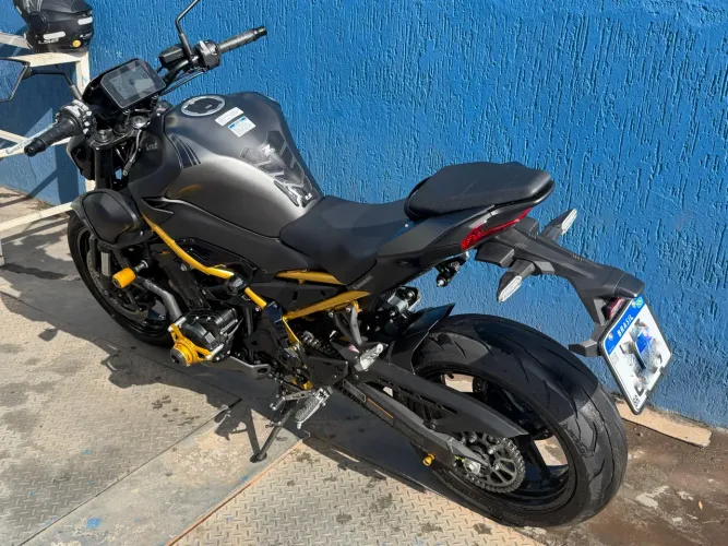 Kawasaki Z900 26/26 2041km