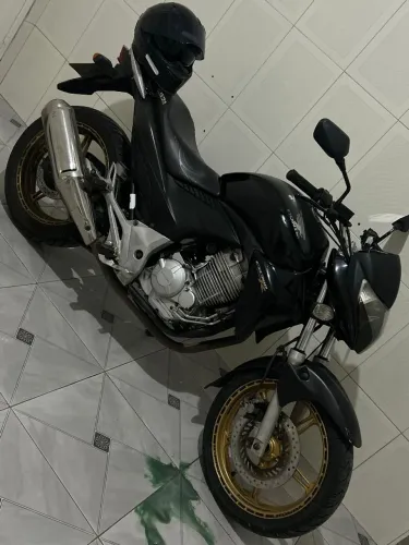 HONDA CB300R 2015